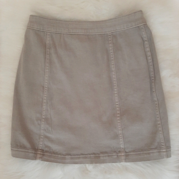 NWT Altar'd State Fitted Side Button Mini Skirt - Picture 6 of 7